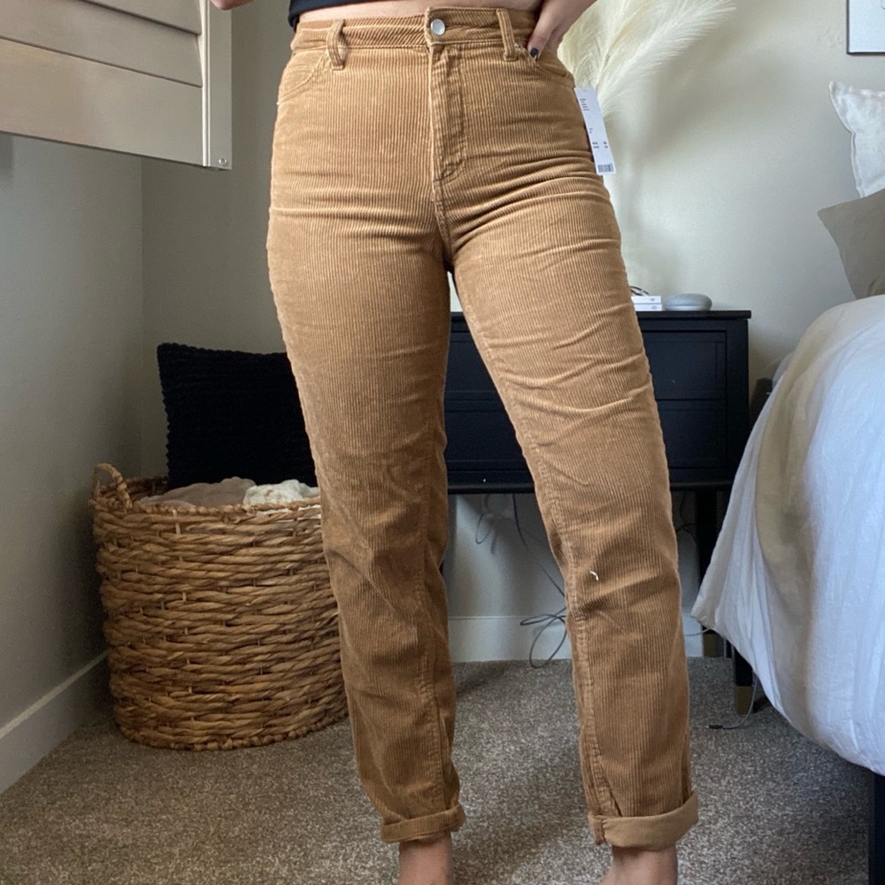 BDG Corduroy Pants (NWT)